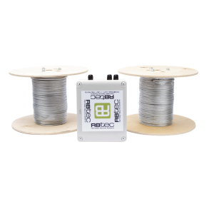 Kit IRONCLAD de Cable Sensor Perimetral Blindado / 150 m (492 ft) / 2 Zonas Independientes / Deteccion por Vibracion / Sin Falsas Alarmas / Tarjeta LPU400 / Calibracion por Software
