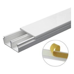 Canaleta en color blanco de PVC auto extinguible, con divisón 35 x 17, tramo de 6 pies, con cinta adhesiva (5301-21252)