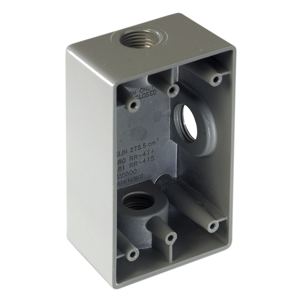 Caja Condulet FS de 1" ( 25.4 mm) con tres bocas a prueba de intemperie.