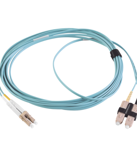 Jumper de Fibra Óptica Multimodo 50/125 XGLO OM3, LC-SC Duplex, OFNR, Color Aqua, 5 Metros (16.40 Pies)